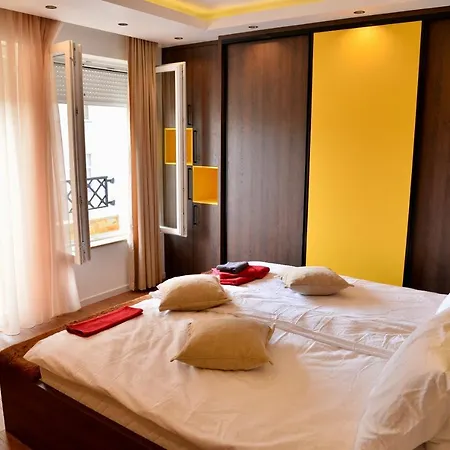 Lägenhetshotell Bella Superior 4*